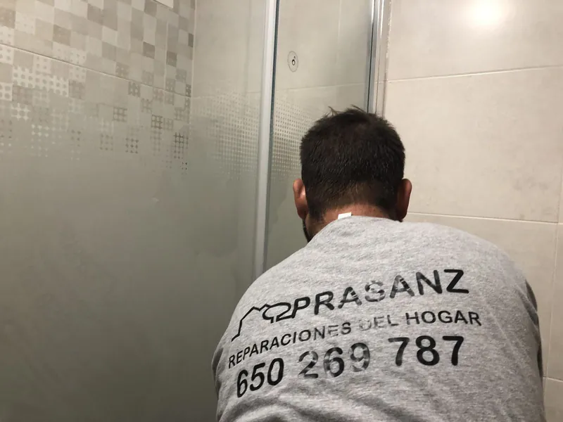 Sustitución de bañera por ducha